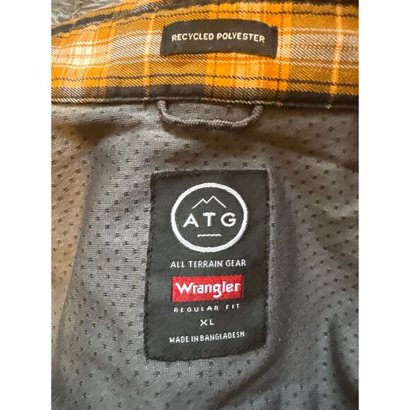 Vintage Wrangler ATG Long Sleeve Shirt, Excellent - Picture 5 of 5